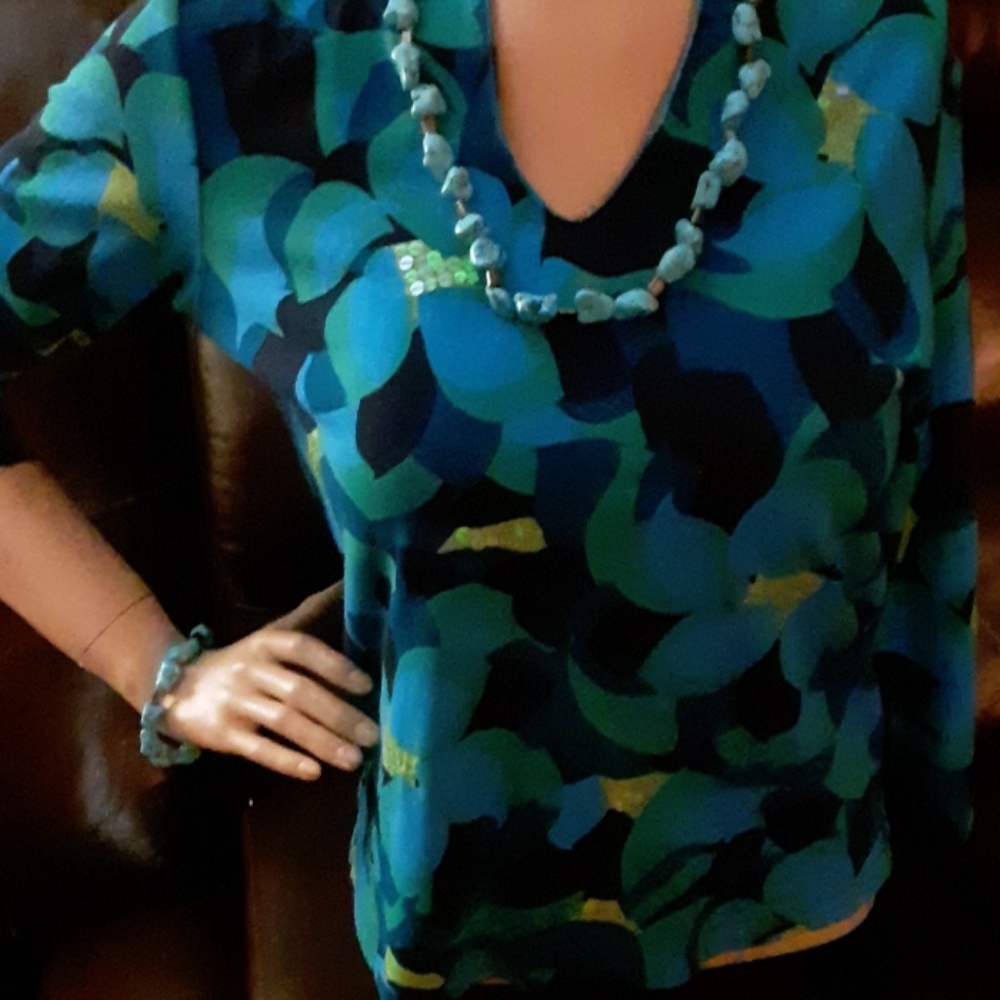 💥Ruby Rd. Petite Top💥 - Picture 3 of 5